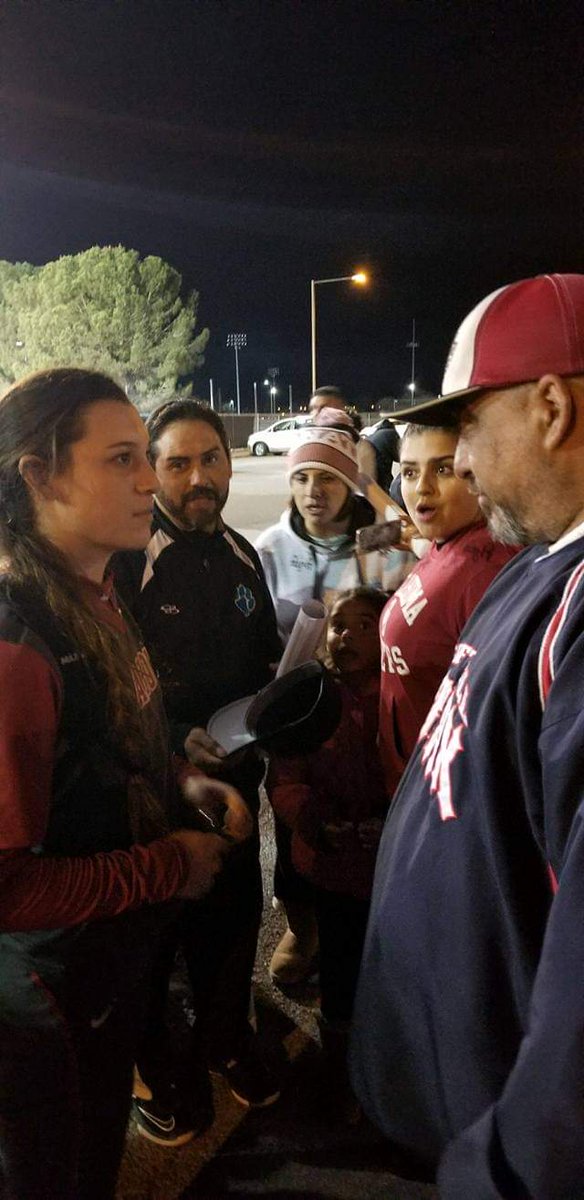 pk21sb's tweet photo. Had this awesome opportunity a few years back with @BabyFaithE575 and @mn2115. Still very humble about that moment. #OU @syd_syd2 https://t.co/Xm3TxxaA7t