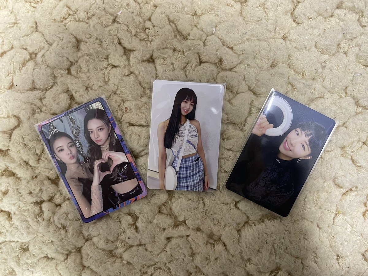 yunascartz's tweet photo. 〚 #yunascartz_onhand 〛

wts lfb yuna lia ph 
✶ yuna lightring and case pob +YuLia WANNABE unit pc
 
- sold as SET: 300 php
- on-hand
- mod: sco *at ur own risk* /ggx/j&amp;t
- mop: bpi/gcash
- dm for more pic/vid of the pc

tags: itzy lightring withdrama pob wannabe lia yuna midzy https://t.co/NXnV4uno67