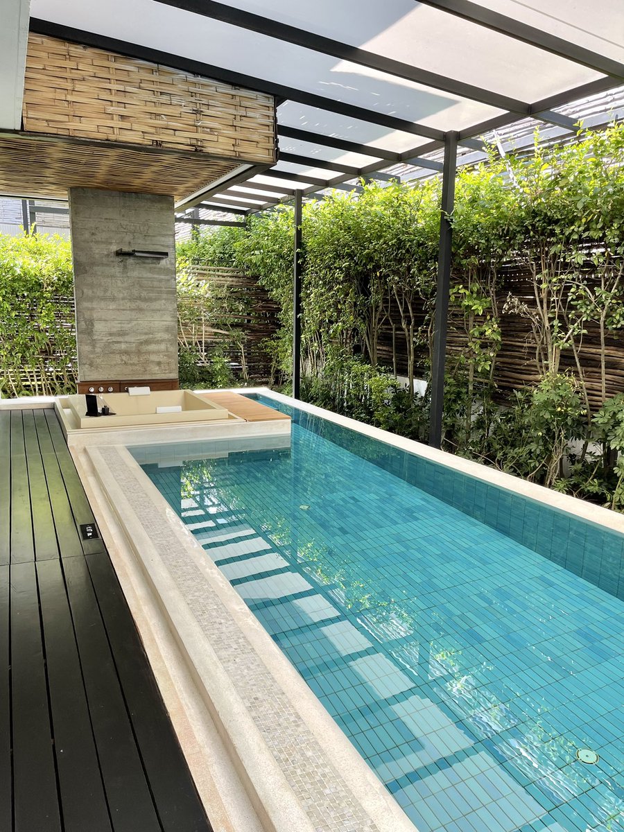 sfkkfs_'s tweet image. แนะนำที่พัก Putahracsa Hua Hin ชอบมากก mood &amp;amp; tone โคตรชิล ห้องพักดี เตียงนอนสบายมากก หลับลึกไม่อยากตื่น 5555 เดินมานิดเดียวก็ถึงทะเล แล้วแสงเช้า เย็น สวยจริงไม่จกตา อยากกลับไปพักอีก