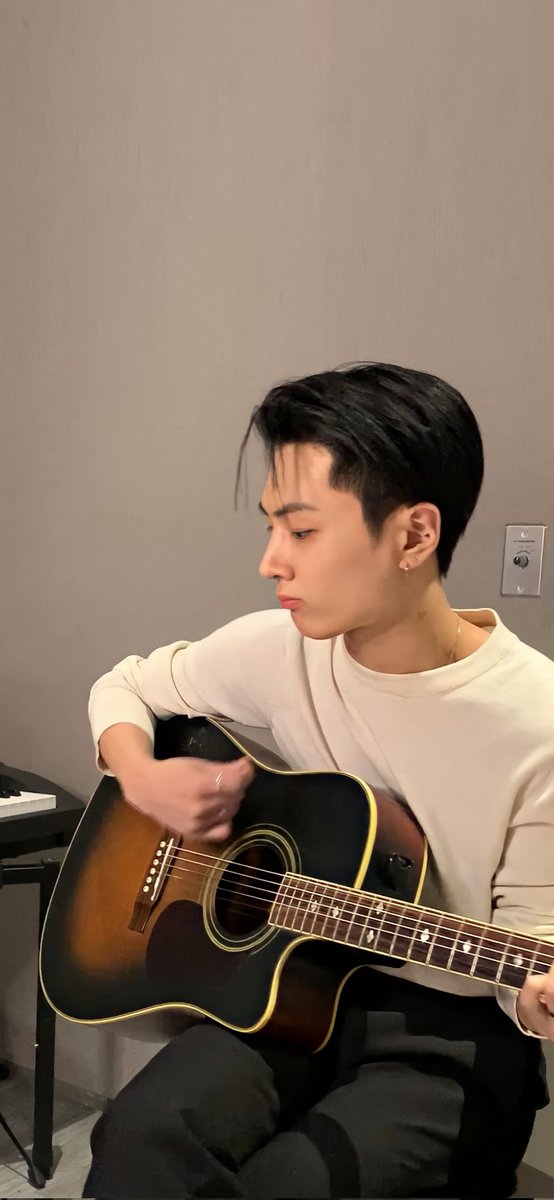 enhypenlockscrn's tweet photo. [220219] #JAY TIKTOK UPDATE

#엔하이픈 #ENHYPEN 
@ENHYPEN @ENHYPEN_members https://t.co/5iHP1vnQJy