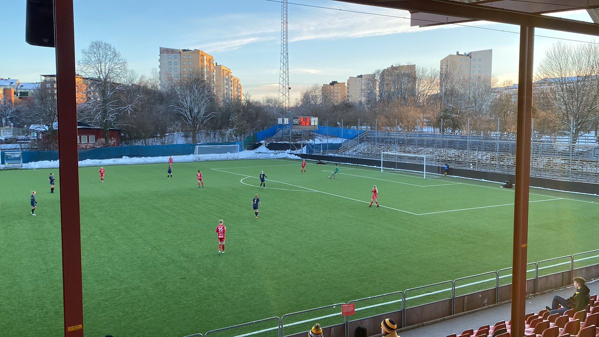 Derek Read tweet media