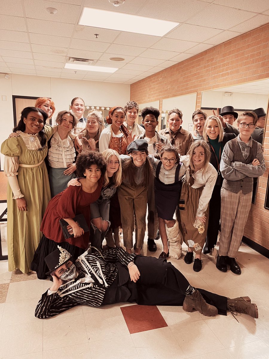Congratulations to the phenomenal cast and crew of the 2022 UIL One Act Play, Lafayette No. 1 by Mandy Conner 

You make <a href="/utleywolves/">Utley Middle School</a> so proud! #utleytheatre #utleywolves