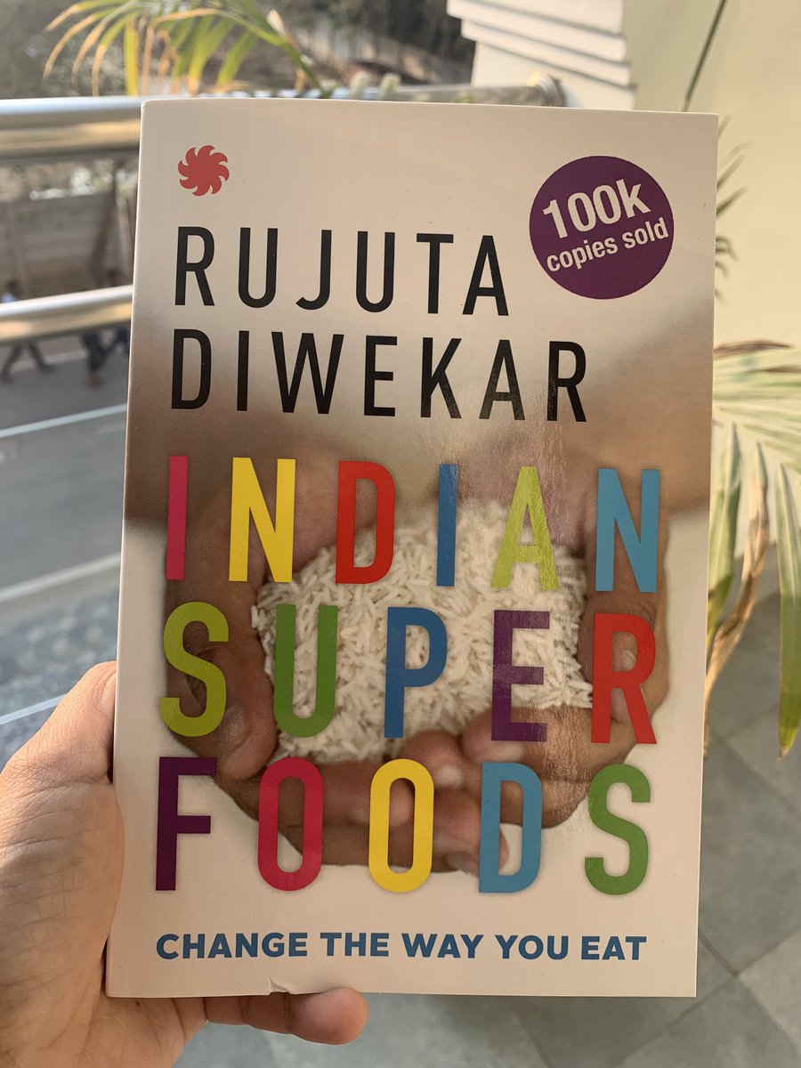 shruti_nike's tweet photo. When most of us think of superfood, it rings foreign food in our mind. But @RujutaDiwekar tells us how secret to good health lies in our own kitchen and grandma’s recipe, shattering myths about diet. This book has completely changed my take on diets.
#EatLocalThinkGlobal https://t.co/zfNPc1uHwr
