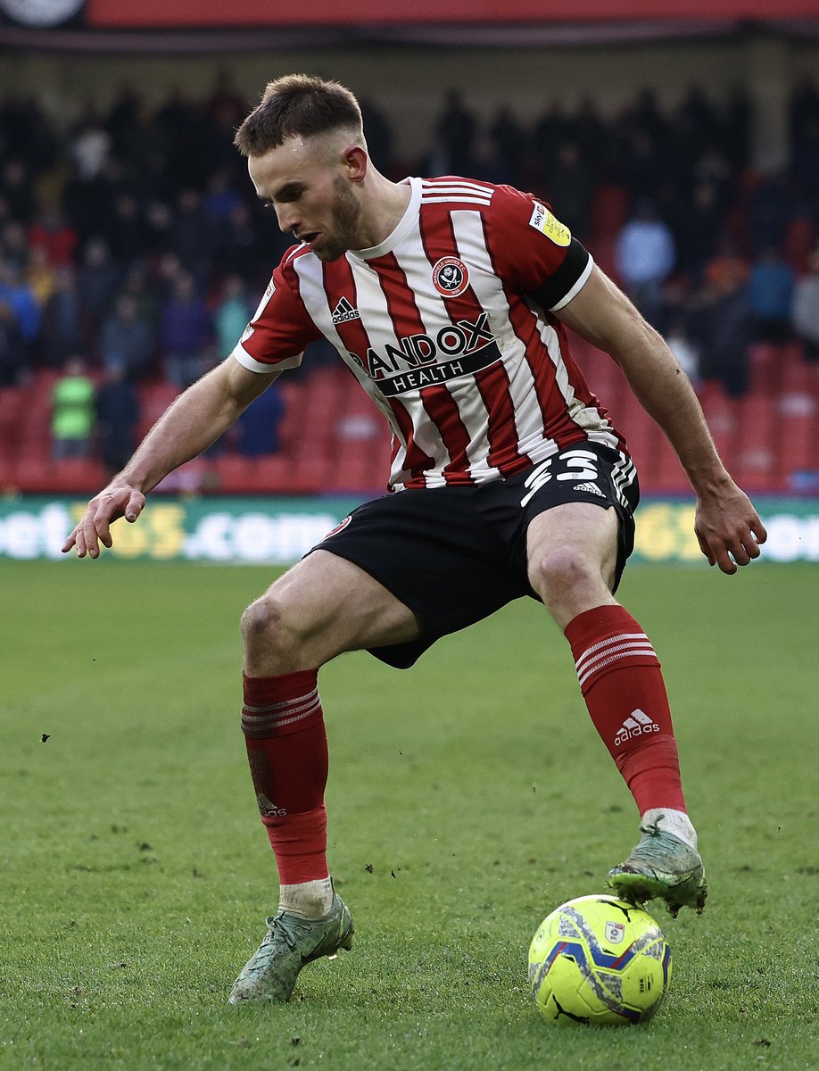 SheffieldUnited's tweet photo. 1 Assist. 🅰️
86% Passing accuracy. 👏
5 Crosses. (Most by any player.) 💫 
3 Tackles. (Joint most by any player.) 💥

A solid display and a place in the team of the week for @norringtonr99! 💪 https://t.co/NDDxKJs9nS