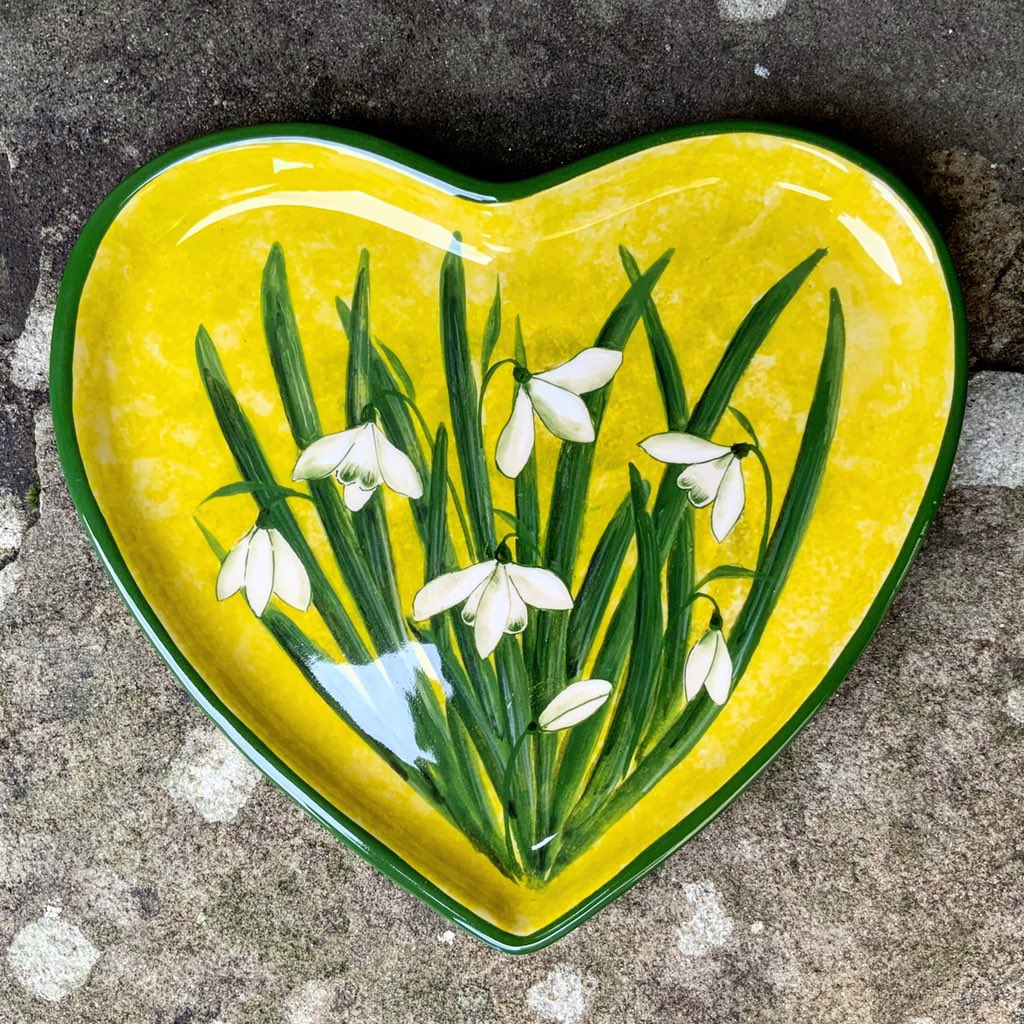 ‘Nature gives to every time and season some beauties of its own.’🌱🤍

Our Fresh Out the Kiln collection will be updated tonight🌟