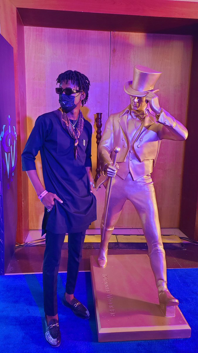12th_thecreator's tweet photo. Too many good pictures from yesterday 💫🔥🔥
Trad from @By12th https://t.co/4vfWFAqdo7