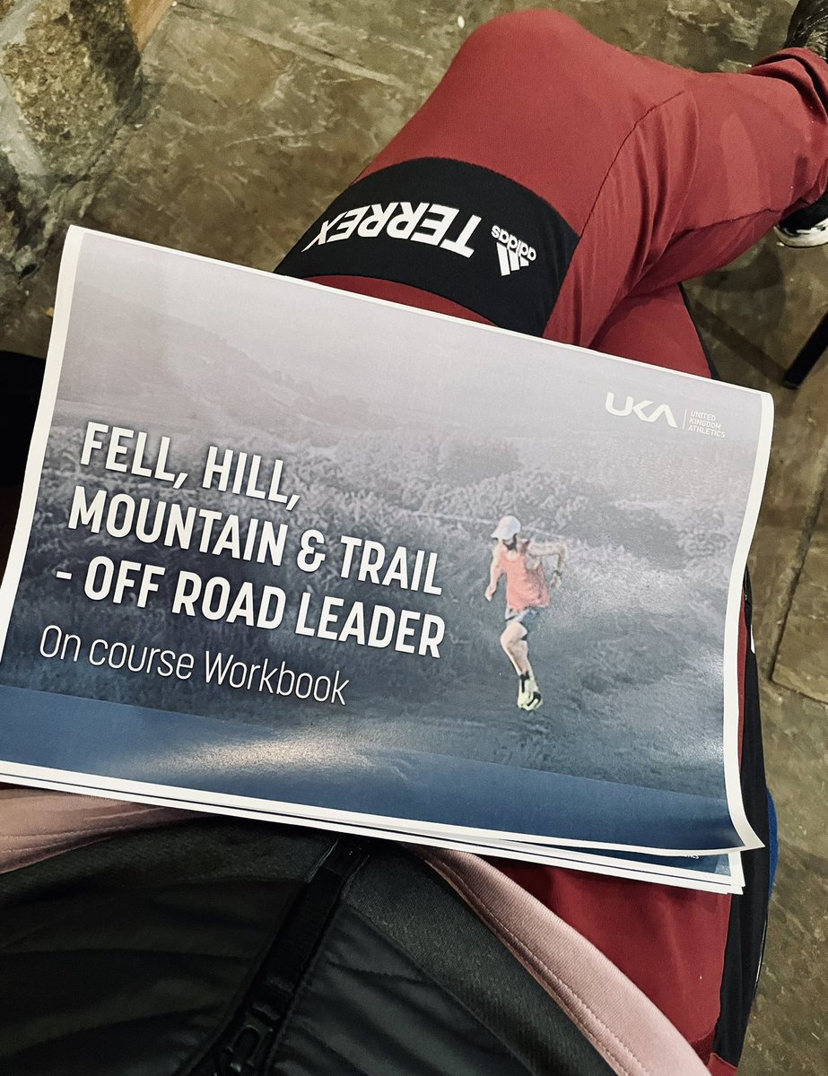 Claudia Schroegel tweet media