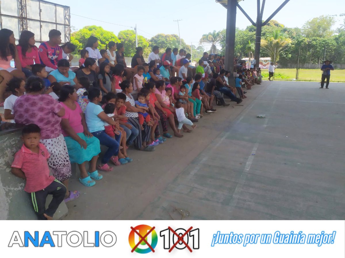 AnatolioL's tweet photo. #Guainía| En la comunidad de Laguna Colorada también le apuestan a trabajar #JuntosPorUnGuainíaMejor 🙌🏻
#YoVotoU101 #Barrancominas 
@partidodelaucol https://t.co/FHvagBlYW6