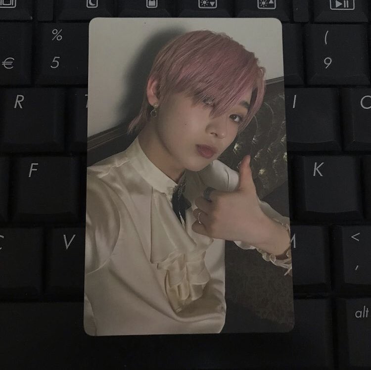 yangbebu's tweet photo. ꒰ wtt lft enhypen pc꒱

Have: 
⟢ Sunoo scylla essential

Want: 
⟢ jake or heeseung d:a pc

𓂋 please dm me your offers^ https://t.co/Cvapt44xFg