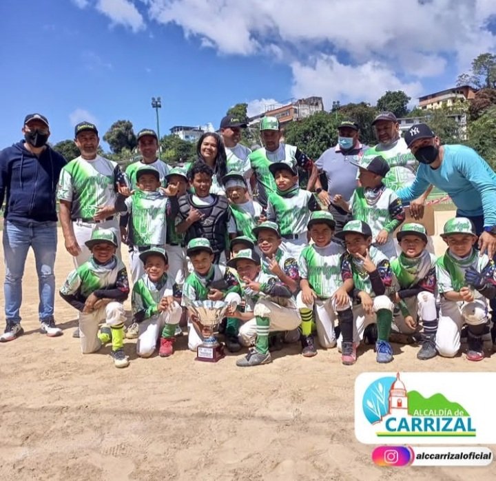Alc_Carrizal's tweet photo. Carrizal dejó en el terreno a Los Salias en Beisbol Infantil y se lleva la copa "José Morales"
                                                                                       En el estadio Alexis Padilla, se realizó, este sábado, la  Copa de Beisbol Infantil y Juvenil. https://t.co/uZ4JzNKLRK