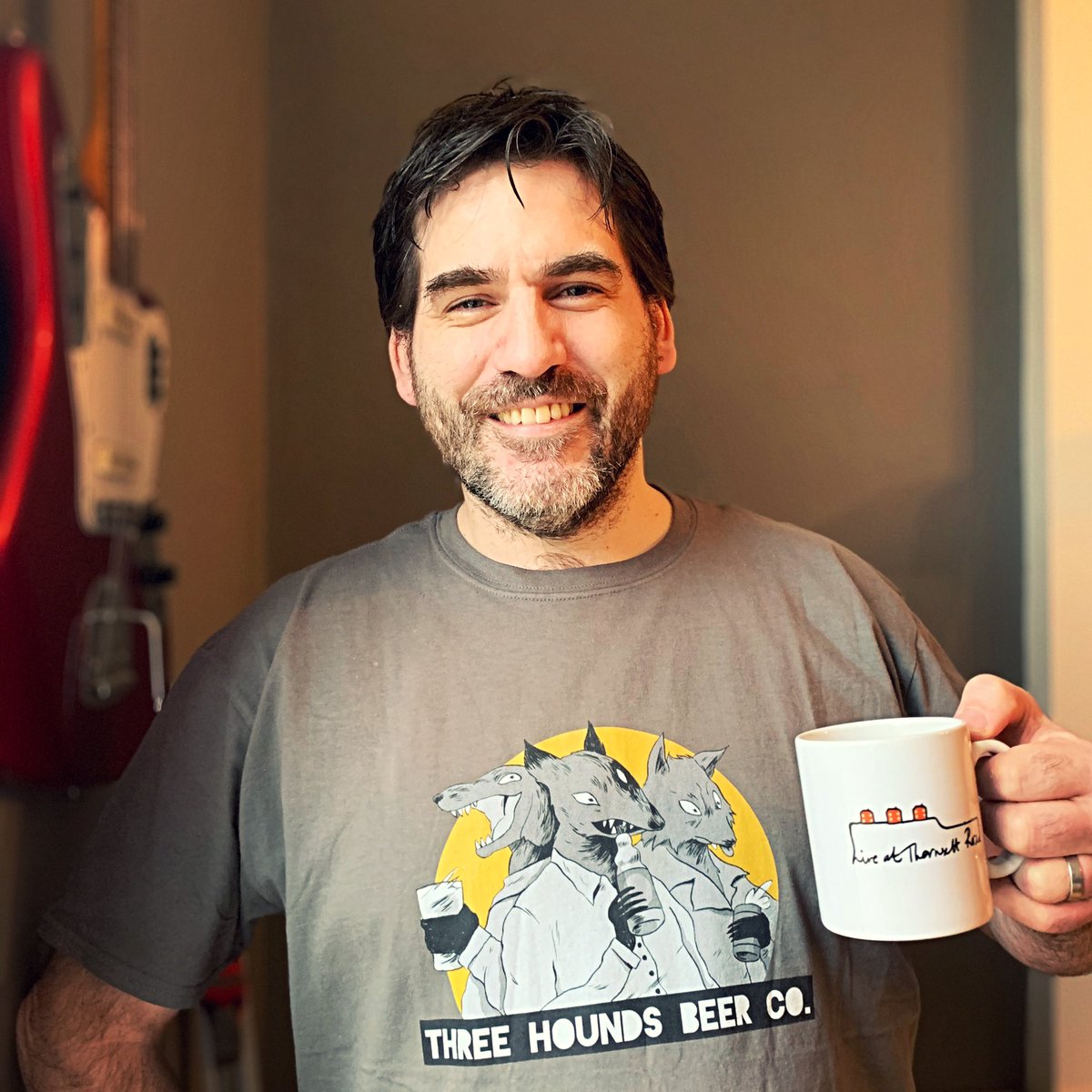 theckone's tweet photo. I’m throwing my own #LaTR selfie in to the mix for good measure, but I’m also representing for #ThreeHounds in #Beckenham because I’ve had such a good time these last few months promoting our monthly #Unplugged sessions for #Original musicians.
#LoveLiveMusic https://t.co/YtFs1Oc0So