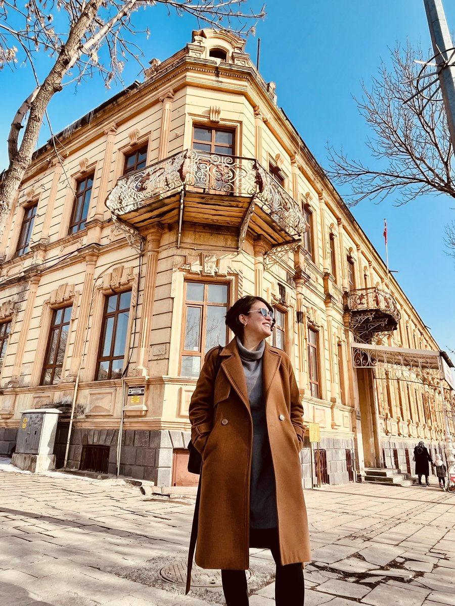 𝑂̈𝑚𝑢̈𝑟 𝐵𝑎𝑙𝑘𝑎𝑛 👩🏻‍🏫 tweet media