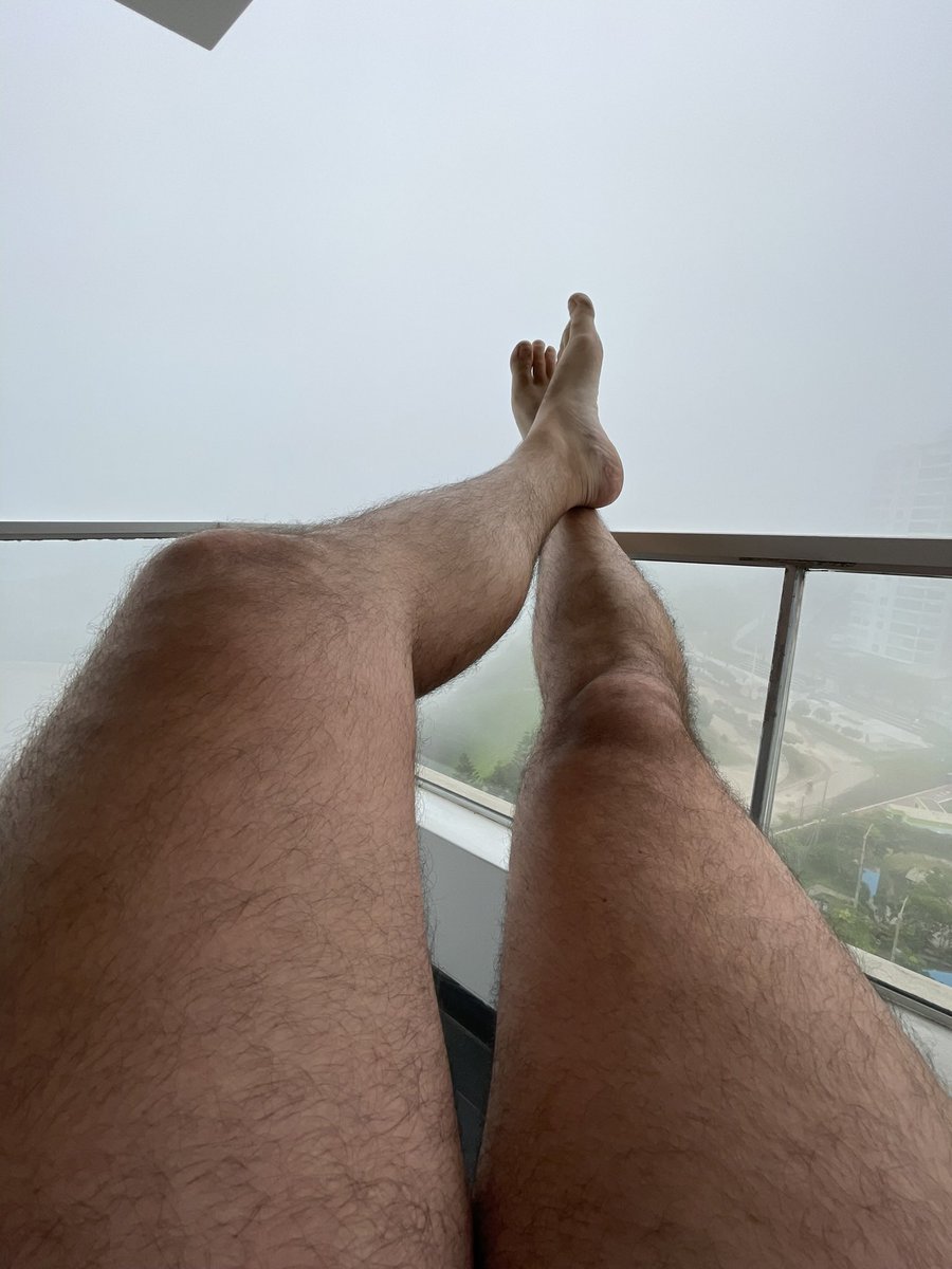 AlphaFeeTrue's tweet photo. Dirt and relax
#Findom #Alpha #Dom #footmaster #cashmaster
#cashfag #cashpig #cashmaster #sneakersfetish
#footfetish #paypig https://t.co/7fQzGwTF1l