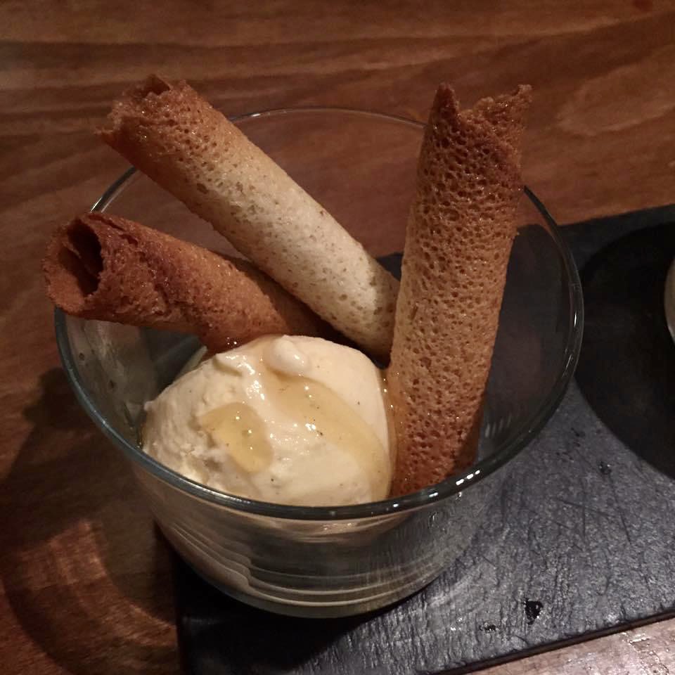 #OnThisDay five years ago enjoying fine #wine 🍷 and #tapas in #Madrid 🇪🇸 <a href="/TabernadelChato/">Taberna del Chato</a> #Spain #España