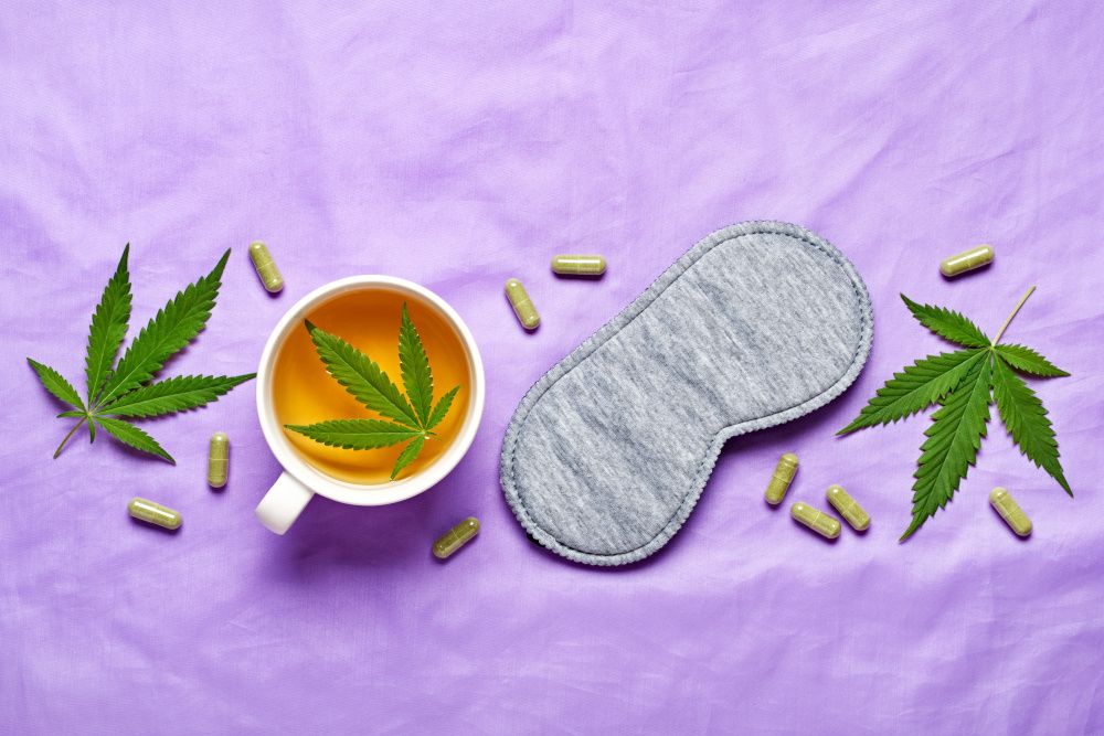 nutritionalo's tweet photo. CBD and sleep: Promising but preliminary. Much more research is needed to determine if #CBD —or any #cannabinoid —is an effective solution for less-than-stellar #sleep. ➡️ https://t.co/LTG1FgFD0k
#hemp #nutrition #dietarysupplement #health #CVSciences #GreenRoads https://t.co/xKS6L5defg