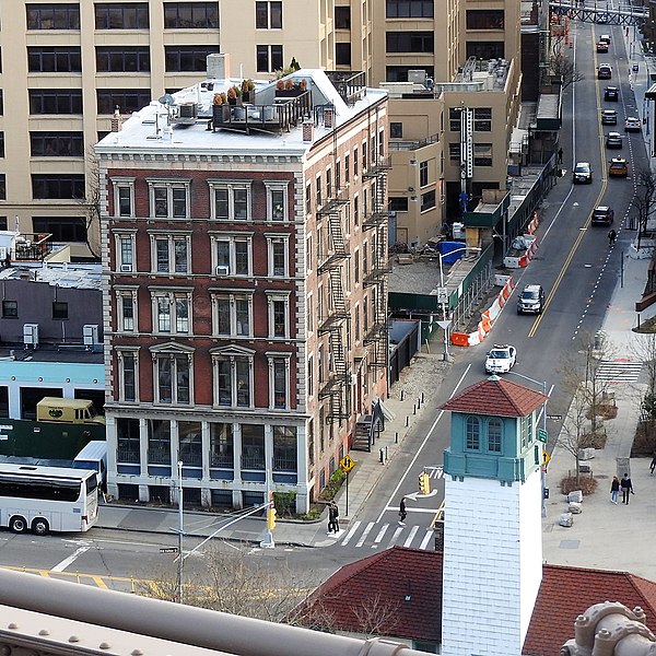 NYPAProject's tweet image. #onthisday: 2/20/1973  @nyclandmarks designated the Brooklyn City Railroad Company Building.  It went on to become a key feature in the Fulton Ferry Historic District.
#nypap #preservation #railroad #brooklyn 
📸 : jim.henderson