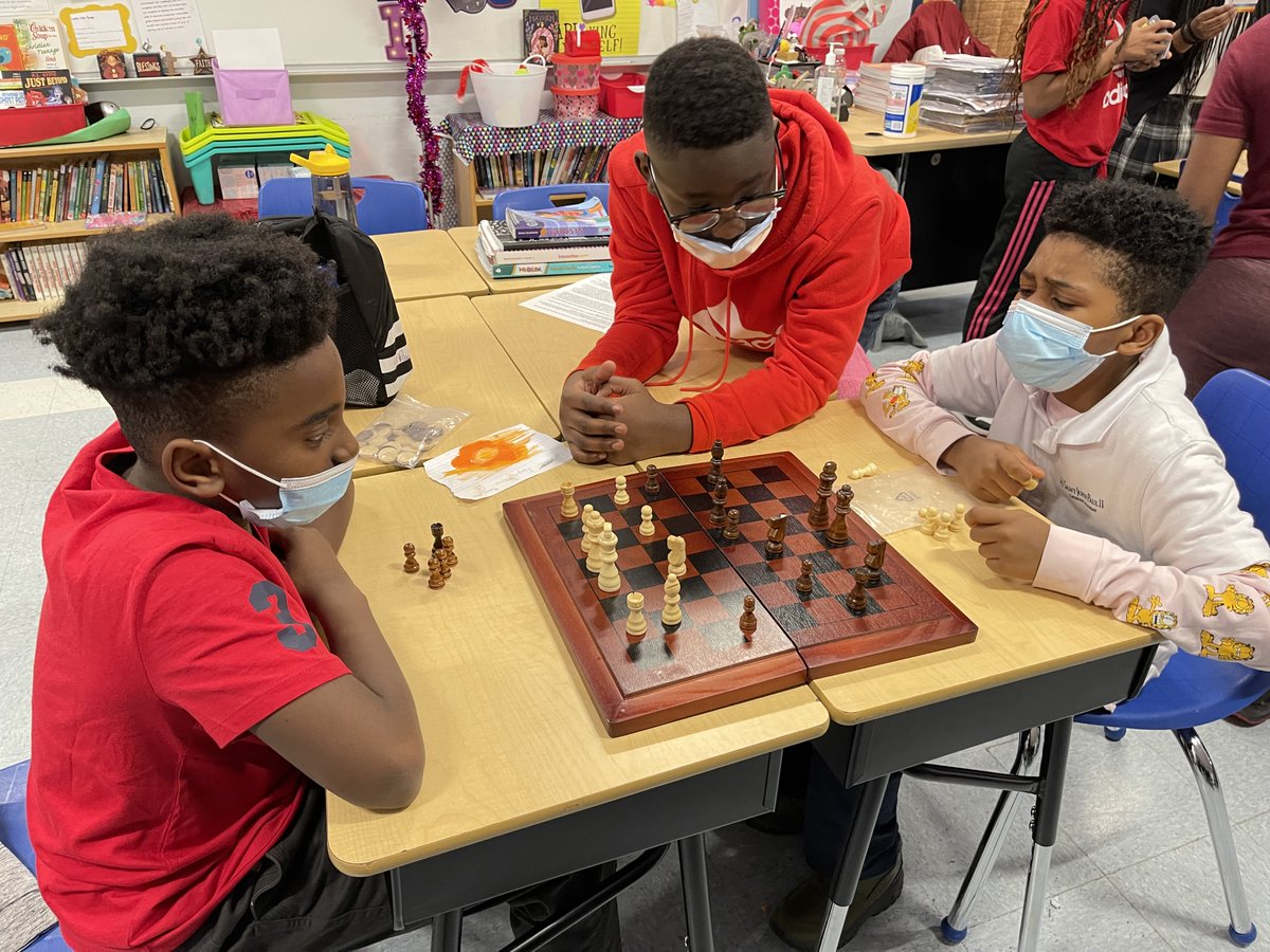 MrsReaton's tweet photo. Google Slide presentations for South American Projects! Indoor recess in grade 6! Puzzles and chess are a couple of faves! These were 2 dress down days: 70s and Valentine's Day! https://t.co/dtOsob1FNC