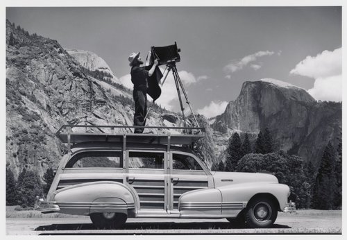 PhotogsAtWork's tweet photo. Ansel Adams (February 20, 1902 – April 22, 1984)🇺🇸 #AnselAdams #LandscapePhotography #Photography 📷Cedric Wright https://t.co/63ccza2tyq