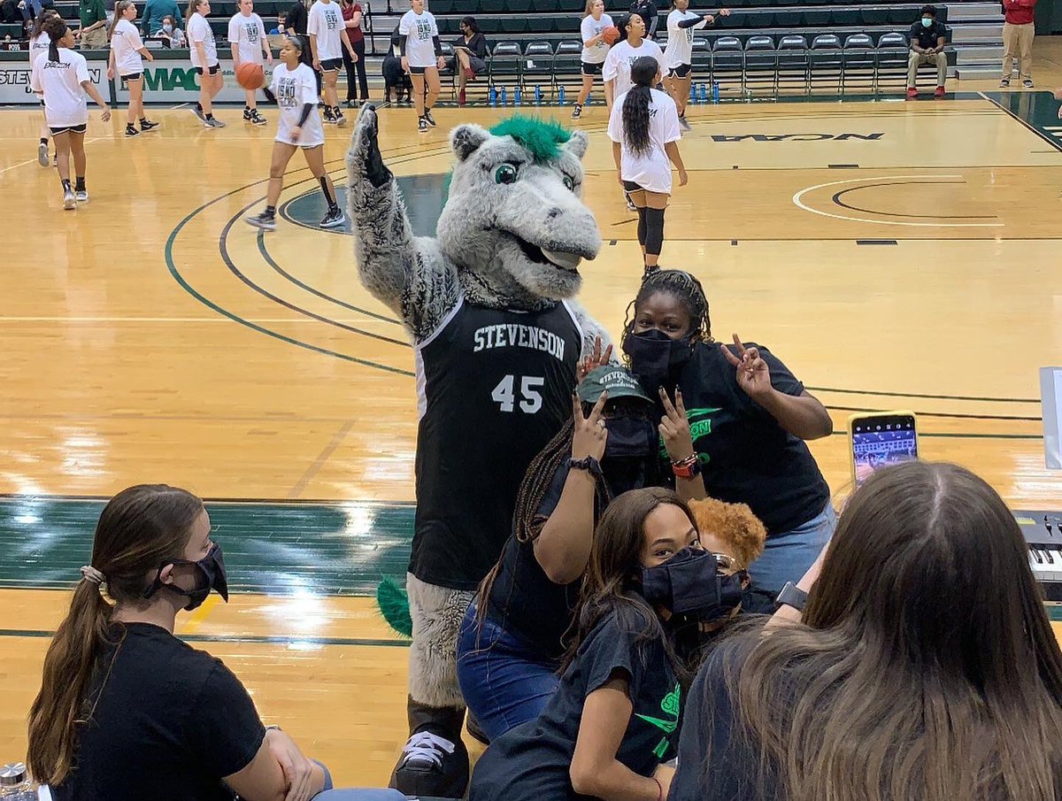 sumusicdept's tweet photo. The SU pep band had a great time at the basketball games yesterday! Congratulations to both the women’s and men’s team for their wins against Albright! https://t.co/jVQU0BtBiG