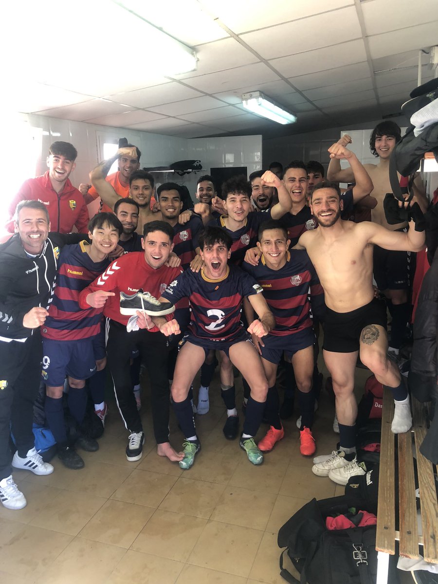 ferran_6's tweet photo. Nos lo mereciamos + 3 grande equipo!! @UE_CostaBrava https://t.co/8lYj5SRb6u
