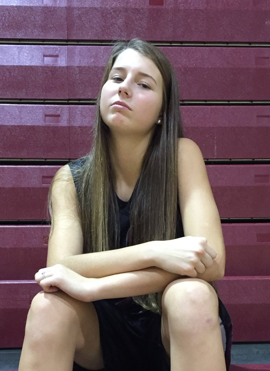 CoachCMac5's tweet photo. Happy Birthday to one of my all time favorites @macey_bowman 🎁🎊❤️🎈🎉🎂 https://t.co/hDoDmzzLJM