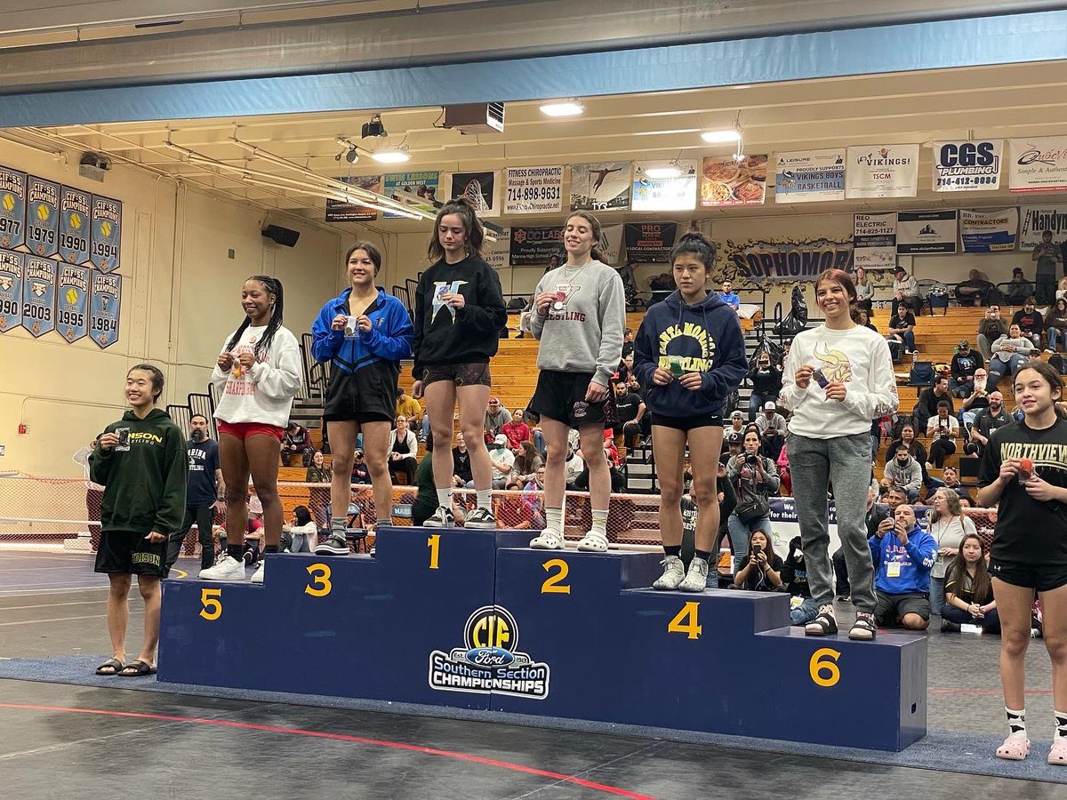 PVHSWrestling's tweet photo. Our girls battled tough at CIF-SS Masters Meet! Finishing top 5 as a team, and 4 state qualifiers.
Masters Champion Reyna Montenegro 
Masters Runner Up Karissa Turnwall
3rd place Makayla Correa
6th Place Janelle Gomez https://t.co/K0ZYBFWGFz