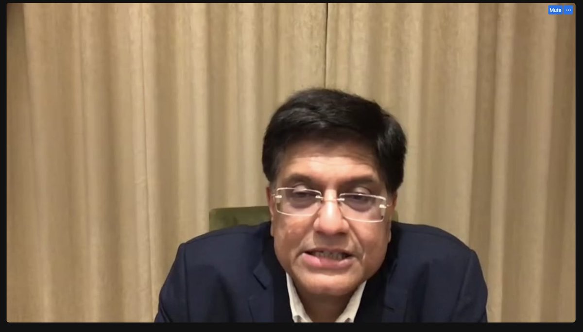 HarvardIndConf's tweet image. @PiyushGoyal calls for Indian diaspora -- &quot;1) keep India in your hearts 2) inspire young Indian minds back home 3) bring innovative solutions&quot;