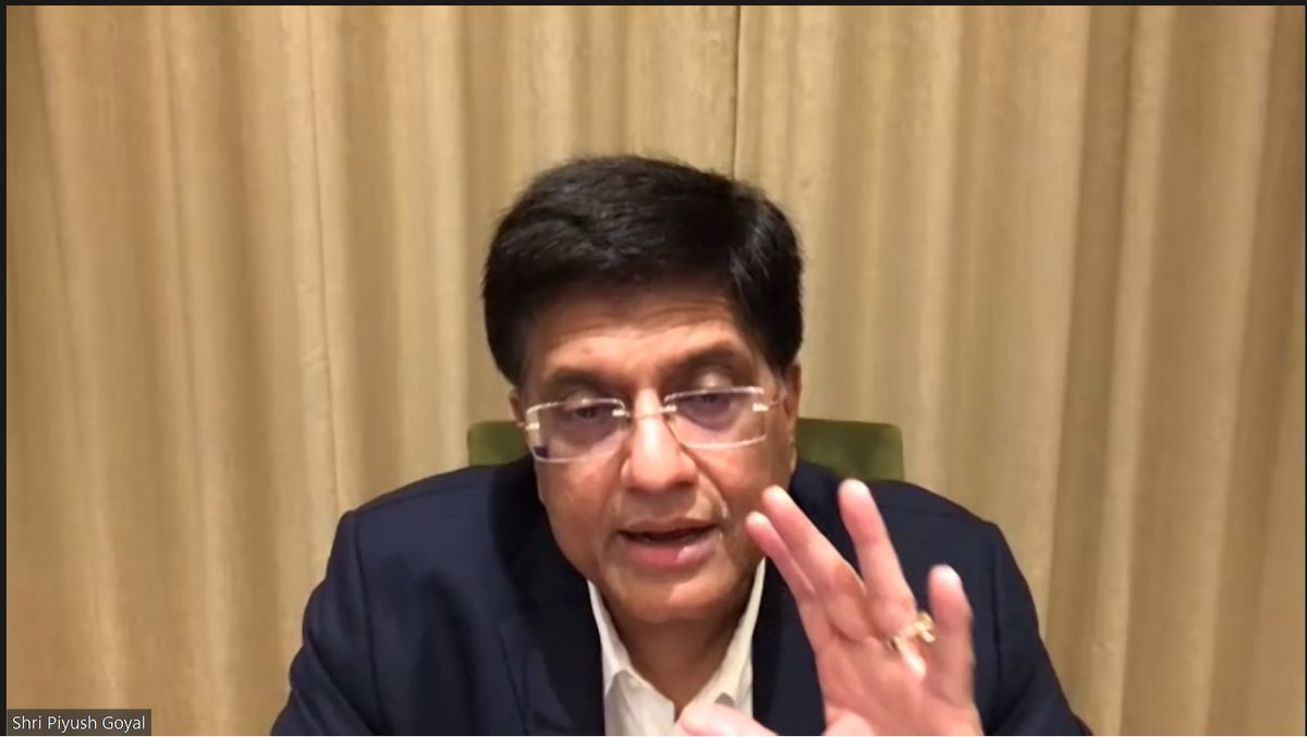 HarvardIndConf's tweet image. @PiyushGoyal calls for Indian diaspora -- &quot;1) keep India in your hearts 2) inspire young Indian minds back home 3) bring innovative solutions&quot;