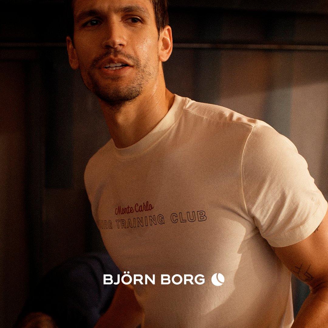 We are constantly making sure that we are up to speed with the latest sustainable materials and production techniques. We now use 0% conventional cotton in our collections  #Sustainability