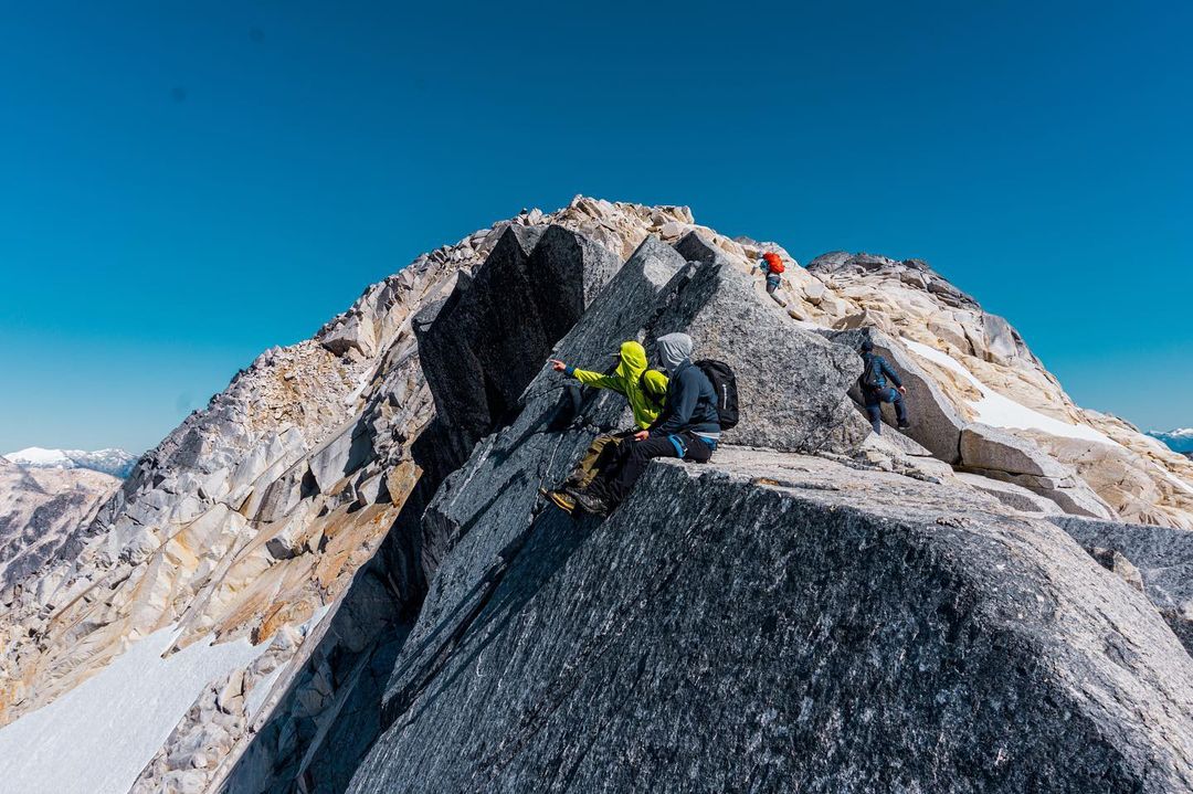bam_clothing's tweet photo. Exploring unnamed mountains in northern Patagonia β°
Where did this weekend take you? π£ Tag us in your photos or use the hashtag #MyBAMCommunity πΈ
π Los Condores, Patagonia https://t.co/QSYBtRCx2V