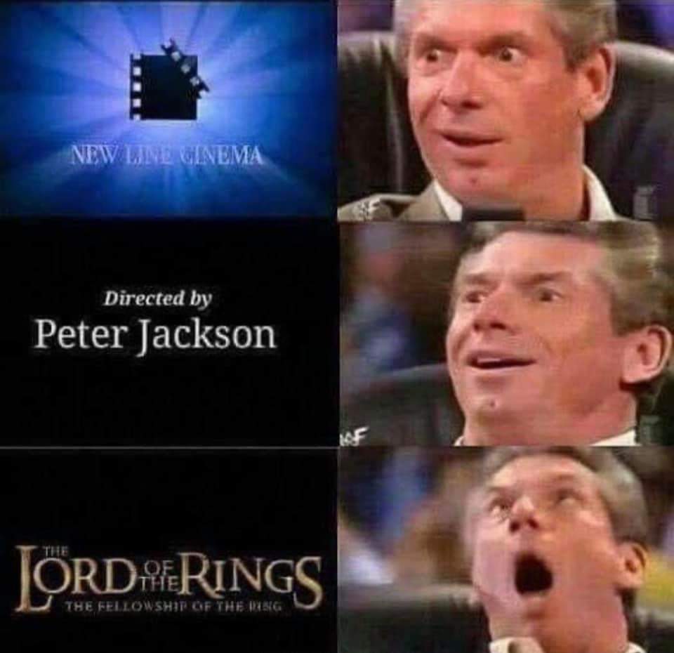 ElMundoTolkien's tweet photo. Mi reacción CADA VEZ que veo El Señor de los Anillos. 

💍💍😍😍 https://t.co/QKEUqCf99A