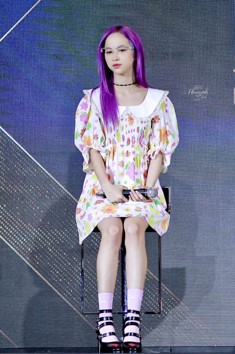 20.02.2022] Praew Talk 🔮 SuSu na~~ It might be hard but just give