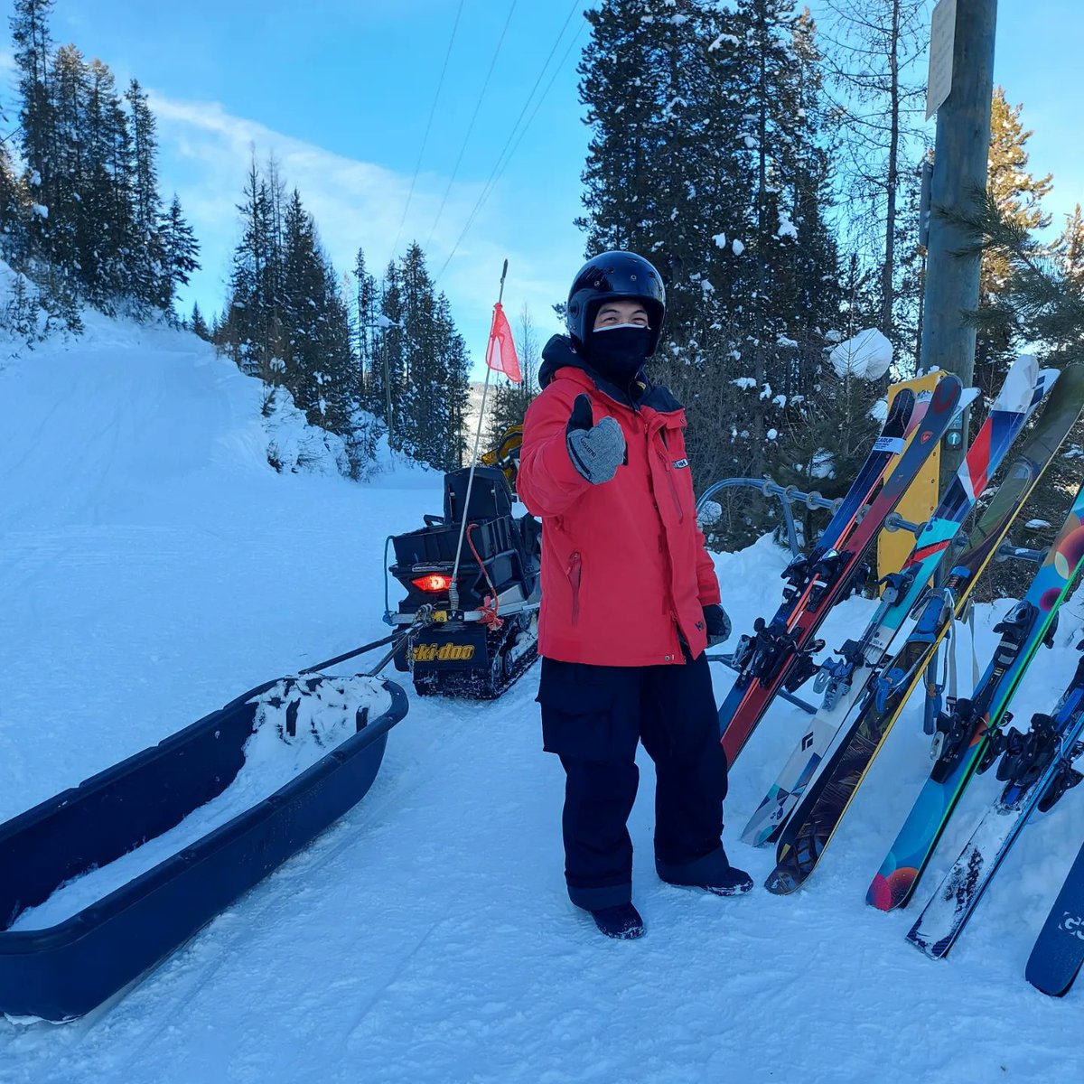 SkiKimberley's tweet photo. We want to give a special SHOUT OUT to all our amazing employees for all their hard work.  It's been a crazy couple months &amp; we want to thank you for being adaptable, dependable, respectful and passionate. We appreciate everything you do &amp; we cannot be successful without you. https://t.co/BkgaGK4PZE