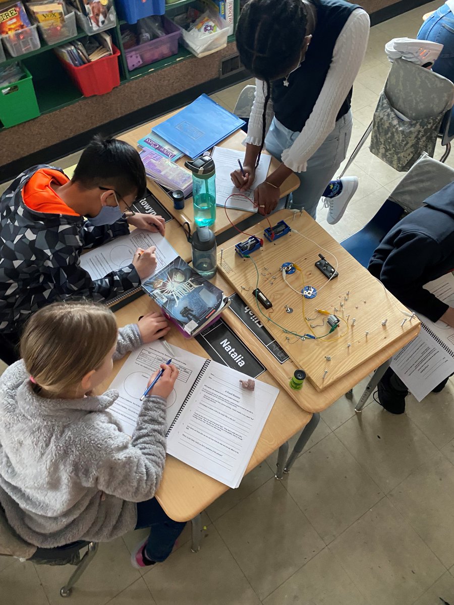 GoodShepherdECS's tweet photo. Students in 5B, Mr. St. Arnaud's homeroom, have been learning about conductors and insulators in their Electricity science unit. Now they are using their circuit boards to test a variety of materials to see whether they are electrical conductors or insulators. #ecsdfaithinspires https://t.co/OPx3IJKwHK