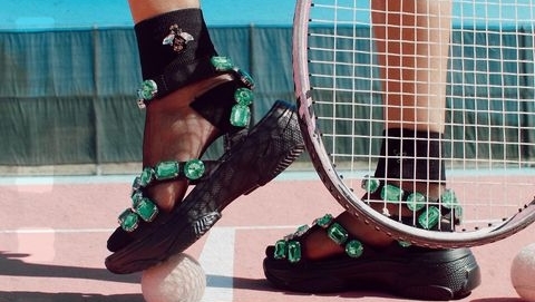Memoi's tweet photo. Who doesn't love playing tennis in style?! 🎾 @musadellamoda rocking our Queen Bee Rhinestone Sheer Anklet Socks and they just happen to be on sale right now 😉 Head over to https://t.co/brfdABhNLF to snag a pair before they run out https://t.co/YqdCNzxTp2