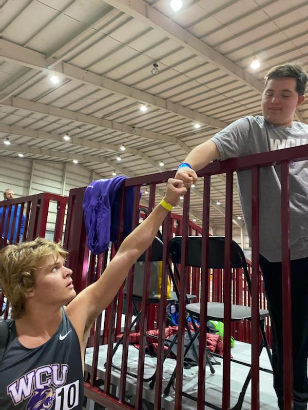 XCmamaNC's tweet photo. 📣 Shout-out to #MillbrookAlum and current Western Carolina University runner, WILL MITCHELL, on a recent 3K PR (8:43.05) and 800m PR (1:55.69) as part of DMR!!  Super proud of our #WildcatsInCollege working hard &amp; always improving! 🔥
Congrats Will!! https://t.co/5GZJXBkYGO