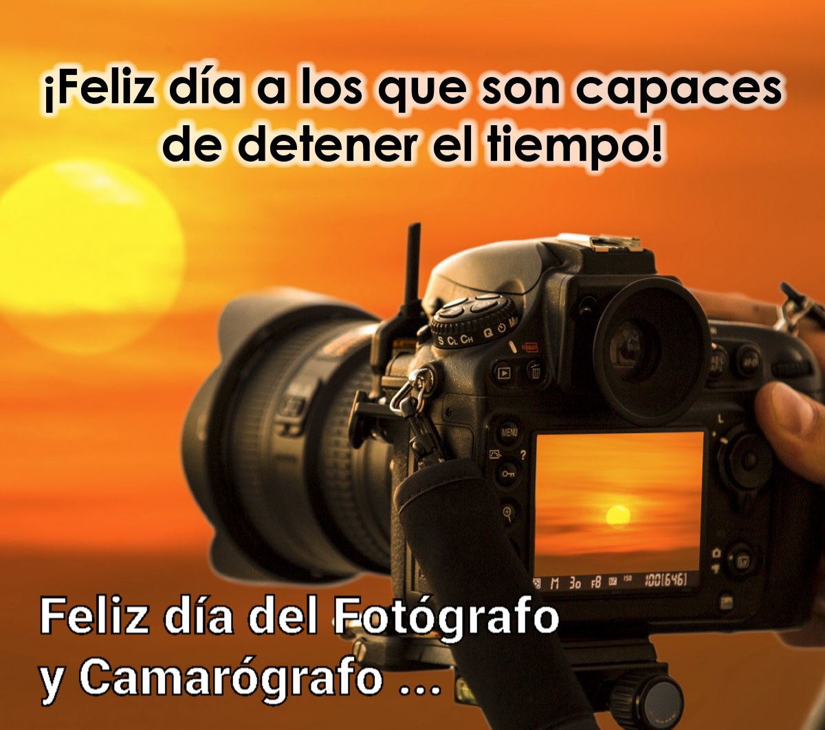 Ya sea capturando la esencia de una noticia o preservando el momento exacto para la posteridad, los fotógrafos y los camarógrafos son parte importante del registro de nuestra historia.
Este 20 de febrero, se celebra en México el Día del Fotógrafo y del Camarógrafo.
¡Felicidades!