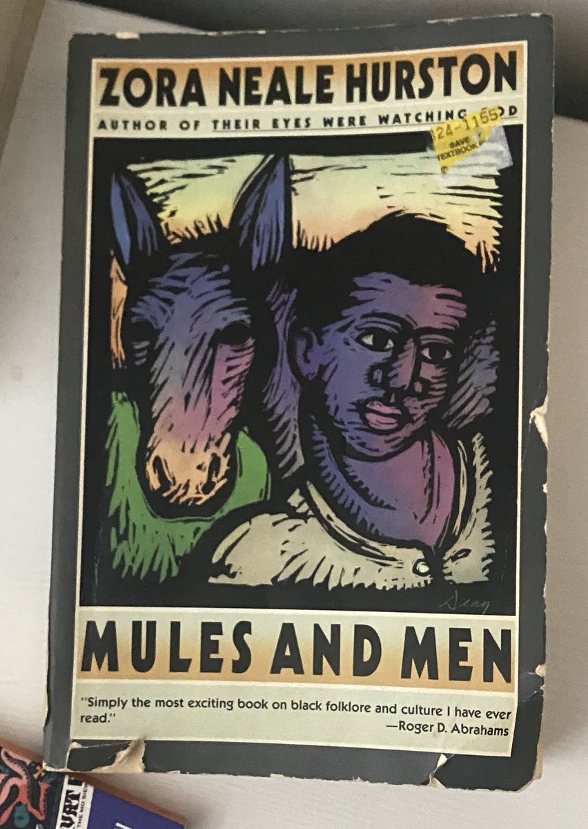 Paperback Social tweet media