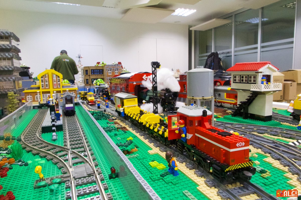 Trenes en nuestra exposición en Colmenar Viejo