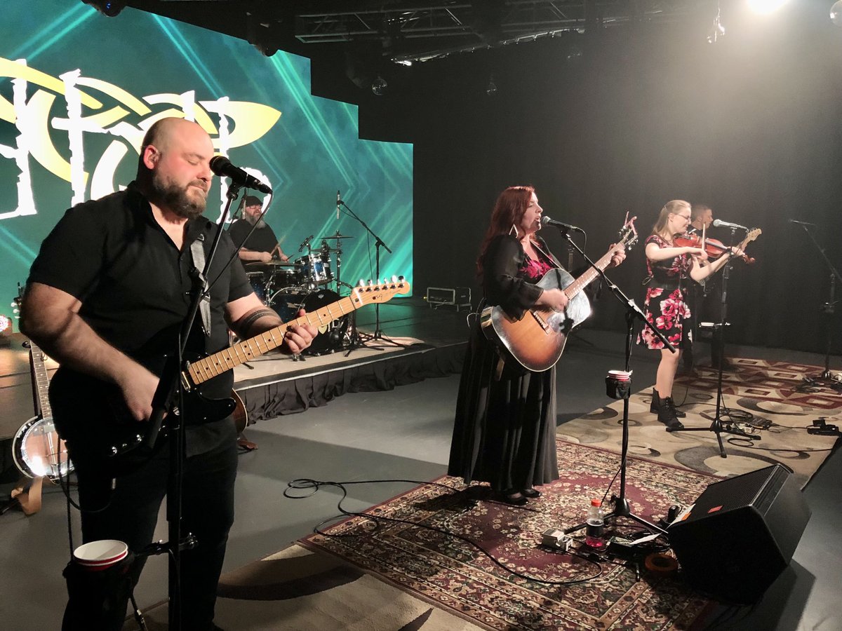 JonBeckett2's tweet photo. A couple of great shots of the wonderful
โฆ@DerinaHarvey band playing a #LiveStreamedEvent in
#TheStudio
#UpAllNight
#ProductionWorldStudios
Got an event you would like to streamed out to the world?
Give us a ๐ call
โฆ@productionworldโฉ https://t.co/AGrq7bLwb6