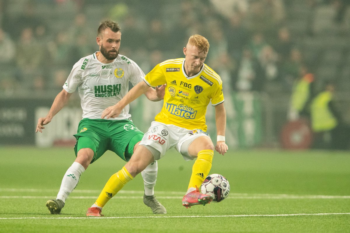 hammarbyfotboll's tweet photo. Fler bilder från årets första tävlingstrekvart.
#HIFFFF | 2-0 | #Bajen https://t.co/dRuyvRxHkz