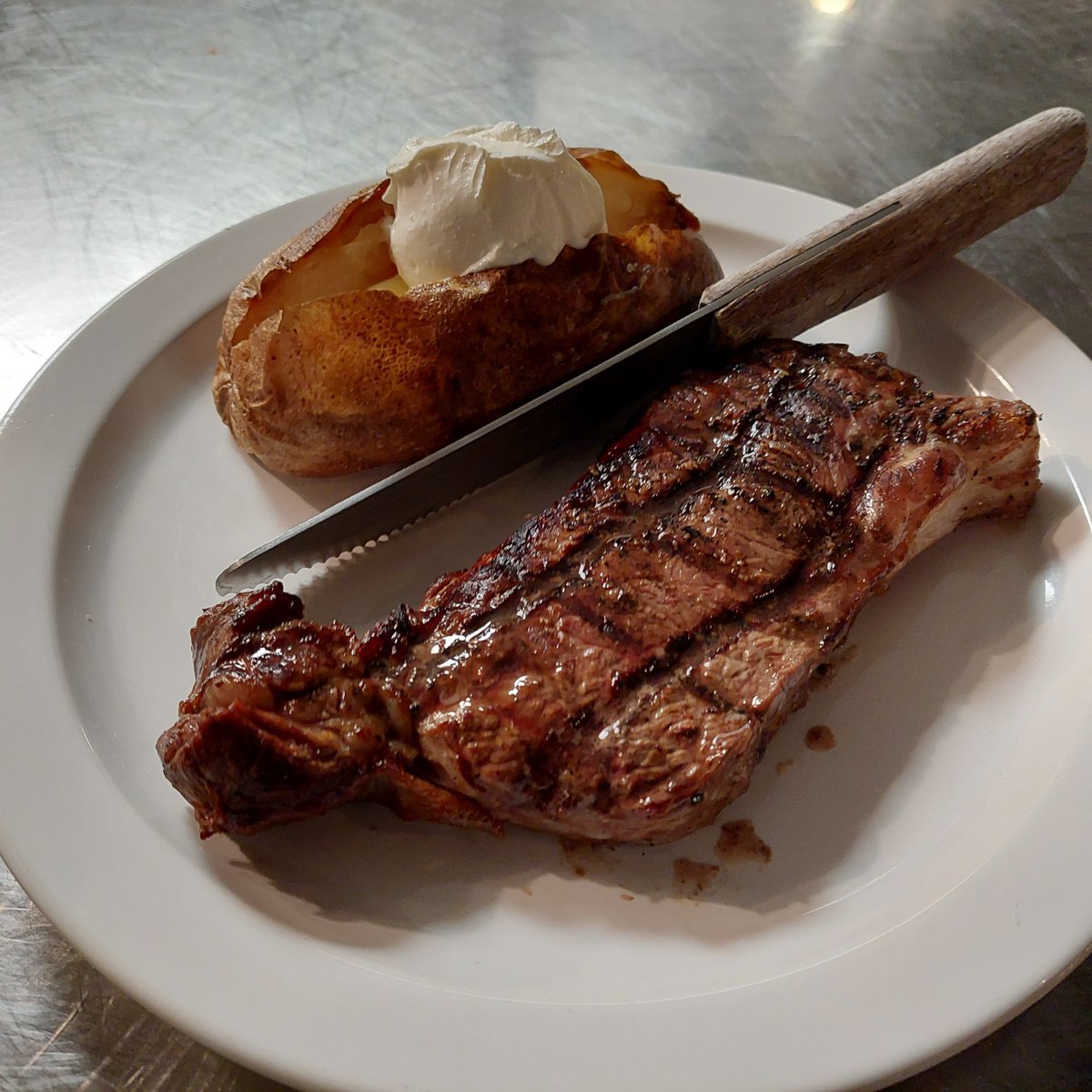 pressgrill's tweet photo. Whether you’re layin’ low for the day, or about to throw on your tights and fight some crime, we’ve gotcha covered with NY STRIP + CUBAN SANDWICH on special. Dine in all day long, UNTIL 12 AM, or you can dial 298-1014, and make off with some BAR DRINKS W/ TAKEOUT..! https://t.co/K1yrhoNwQu