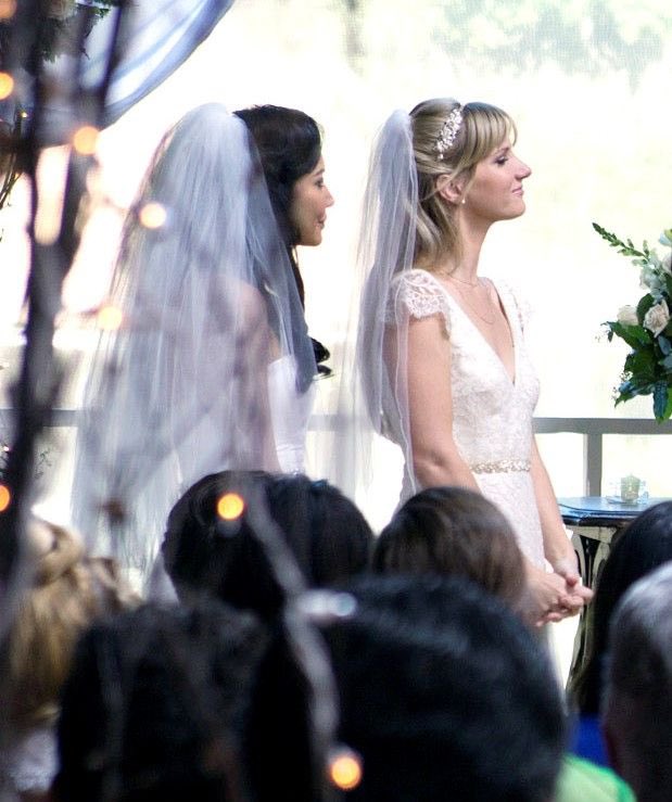 thinkerbrittany's tweet photo. happy 7th wedding anniversary to our favorite girls <3 https://t.co/Avoco6dcu0