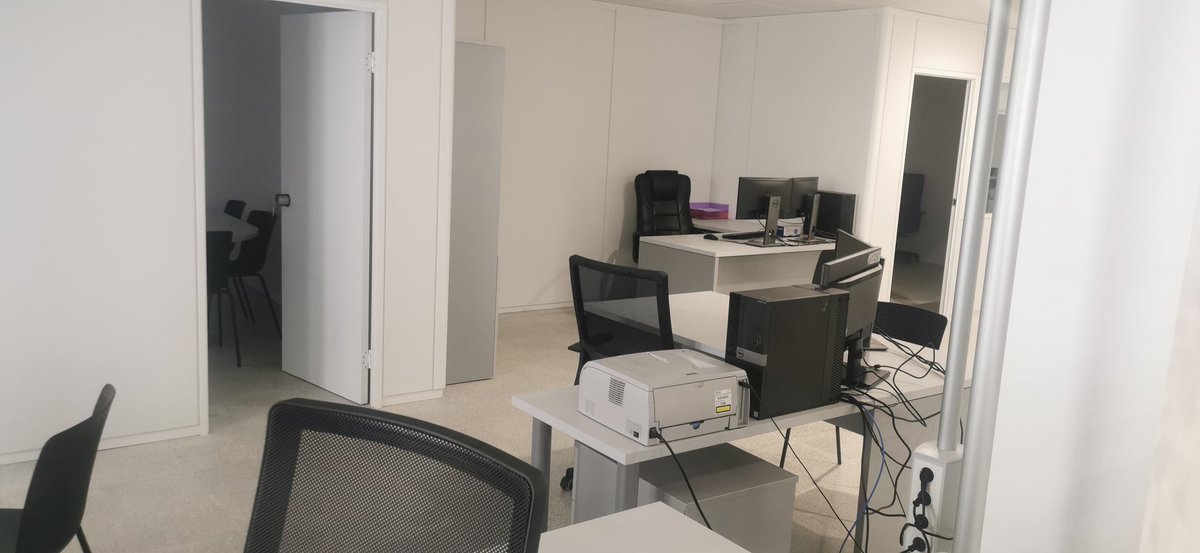 NUEVAS DEPENDENCIAS DE LOS SERVICIOS SOCIALES MUNICIPALES. A partir de mañana, comenzarán a funcionar las nuevas dependencias, sitas junto al edificio del Ayuntamiento y con entrada a través de la plaza. NÚMEROS DE TELÉFONO DE LOS SERVICIOS SOCIALES: 922496231/627272416