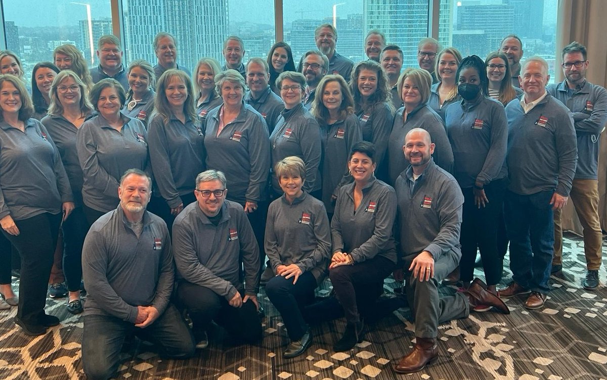 prcgroup's tweet photo. Nashville success! Members of our network of 50+ senior-level PR and communications pros are returning to their markets after three days of brainstorming, knowledge-sharing, insights from speakers such as @petershankman, networking, music-making and more! 🎸#PRCGMusicCity2022 https://t.co/29uUBsrr6M