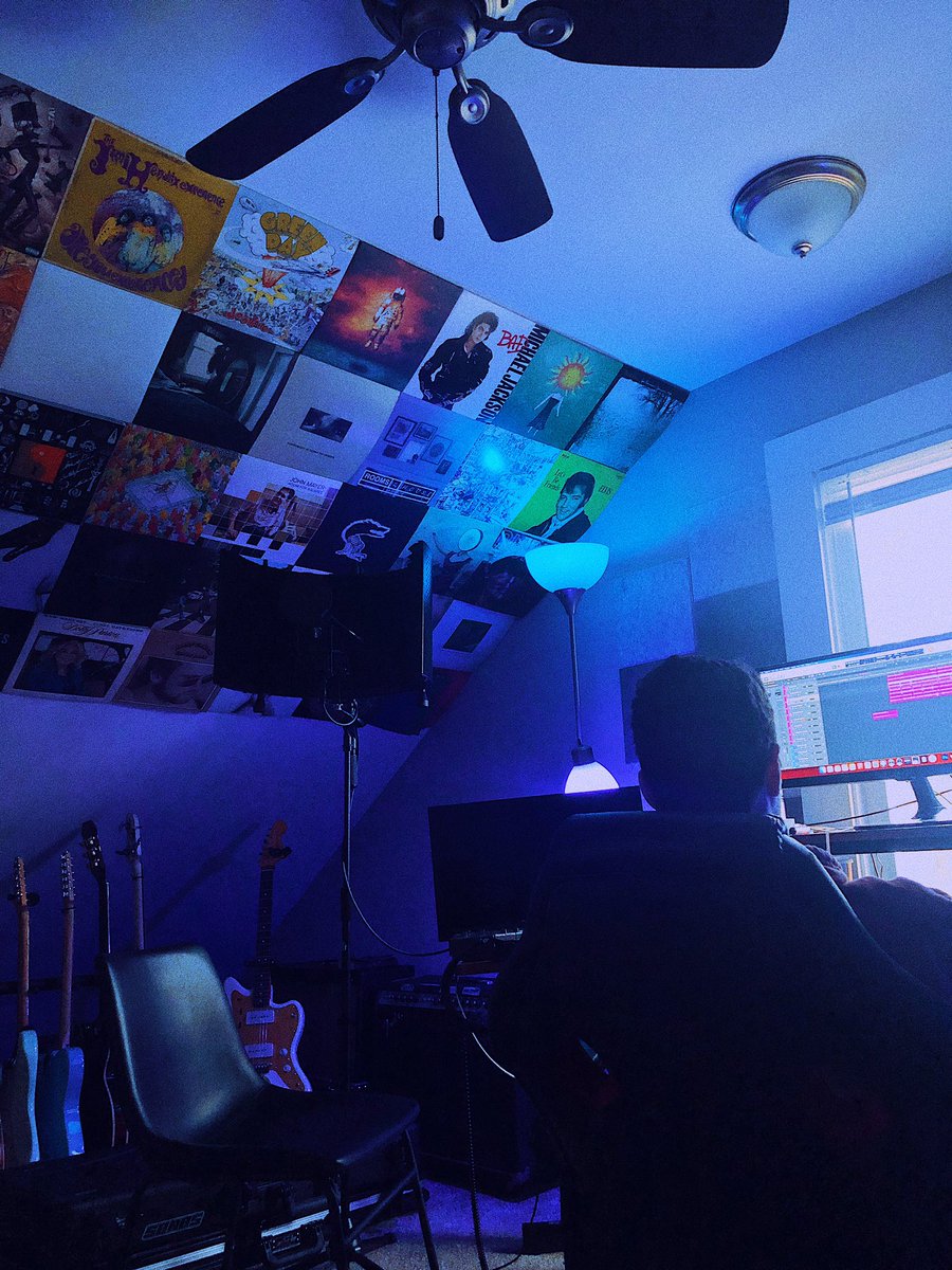 IAMSONOS's tweet image. lil home stu cookup at my dudes place in cinci ❤️‍🔥