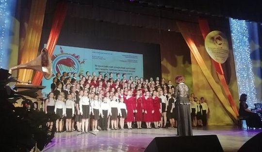 25-26 февраля 2022 года в Сызрани состоится Всероссийский открытый детский конкурс-фестиваль патриотической песни «Солнечный круг» имени Аркадия Островского. 

Подробнее: mincult.samregion.ru/press_centr/no…..