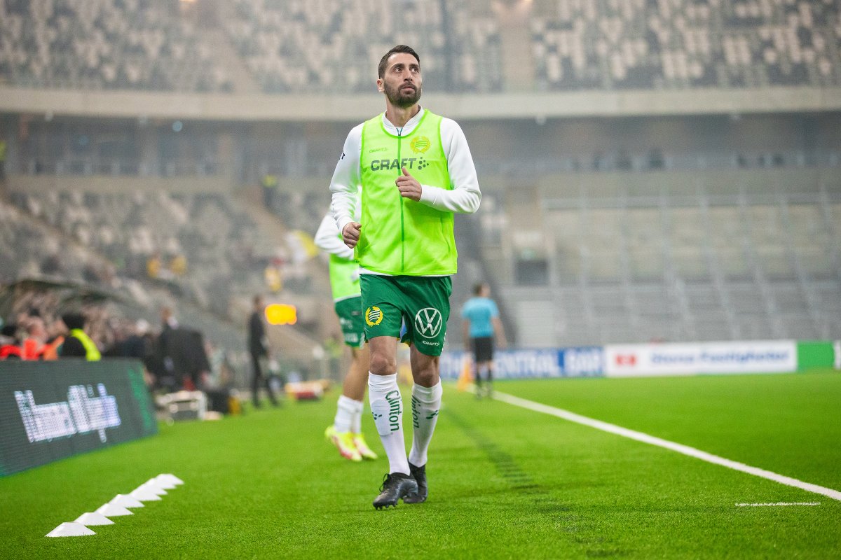 hammarbyfotboll's tweet photo. #HIFFFF | 2-1 | #Bajen https://t.co/KA72hd9LfN