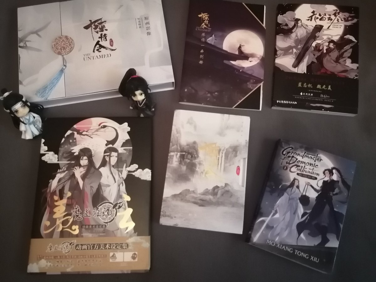 ZinniaEridano's tweet photo. Pregunta, ¿cuál es su personaje favorito de #MDZS la novela de #MXTX? El mío es Wei Ying, y Lan Zhan.
#novelasmxtxenespañollatam #danmeialespañolya @vreditorasya @pucklatam
@Oz_editorial @MangaLineMX https://t.co/Hkp6gWFExV