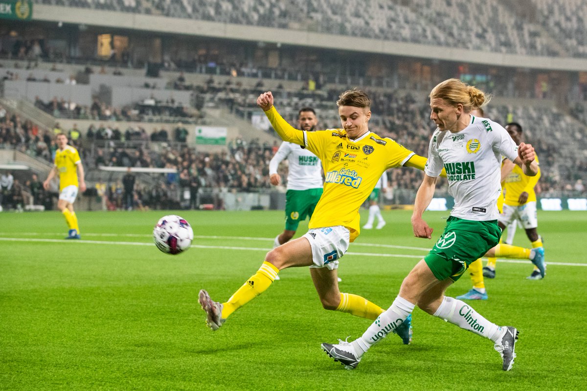 hammarbyfotboll's tweet photo. #HIFFFF | 2-1 | #Bajen https://t.co/KA72hd9LfN